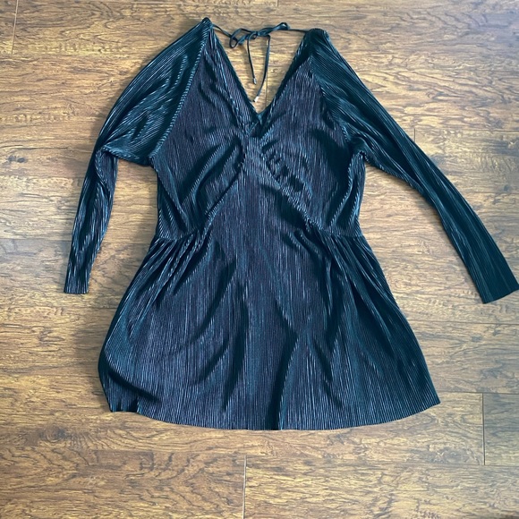 Zara black satin swing dress with tie at back - Picture 4 of 5